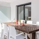 Modern 2br Rooftop Pool 2 Min Walk To Olhos de Agua (Albufeira)