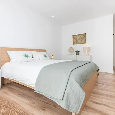Apartment Perfect Place To Escape To With Rooftop Infinity Pool Olhos de Agua (Albufeira)