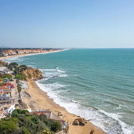 New 2bedroom W Terrace & Infinity Pool *